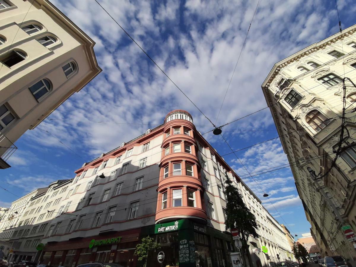 Hotel-Pension Dormium Wina Bagian luar foto
