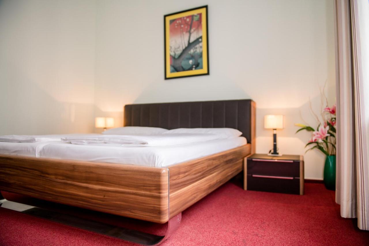 Hotel-Pension Dormium Wina Bagian luar foto